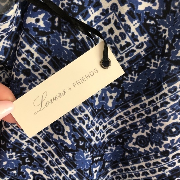 Lovers & Friends NWT Vision Cami Bodysuit Blue Scarf Print XS - Picture 6 of 10